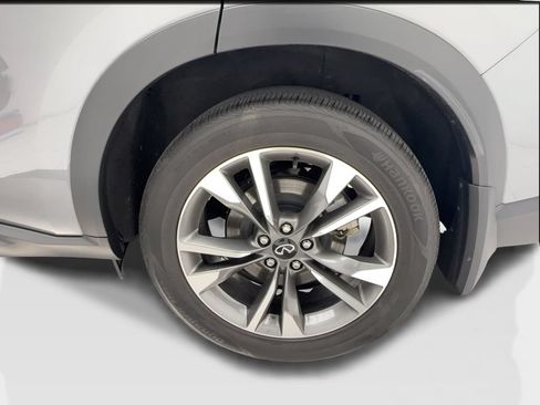 Used 2025 INFINITI QX60 Luxe FWD image 12