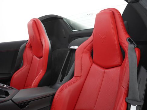 Used 2023 Chevrolet Corvette Stingray Convertible w/ 1LT RWD image 23