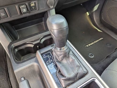 Used 2019 Toyota Tacoma SR5 image 22