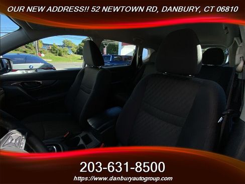 Used 2020 Nissan Rogue S AWD/4WD image 11