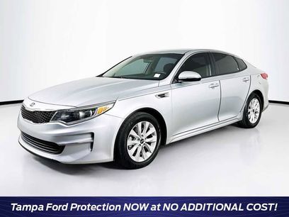 Used 2018 Kia Optima LX w/ 17" Alloy Wheels Package