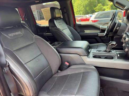 Used 2019 Ford F150 Raptor w/ Equipment Group 802A Luxury AWD/4WD image 13