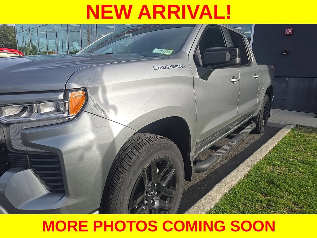 Used 2023 Chevrolet Silverado 1500 RST w/ Protection Package AWD/4WD image 8