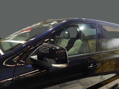 Used 2025 Dodge Durango SRT Hellcat image 12