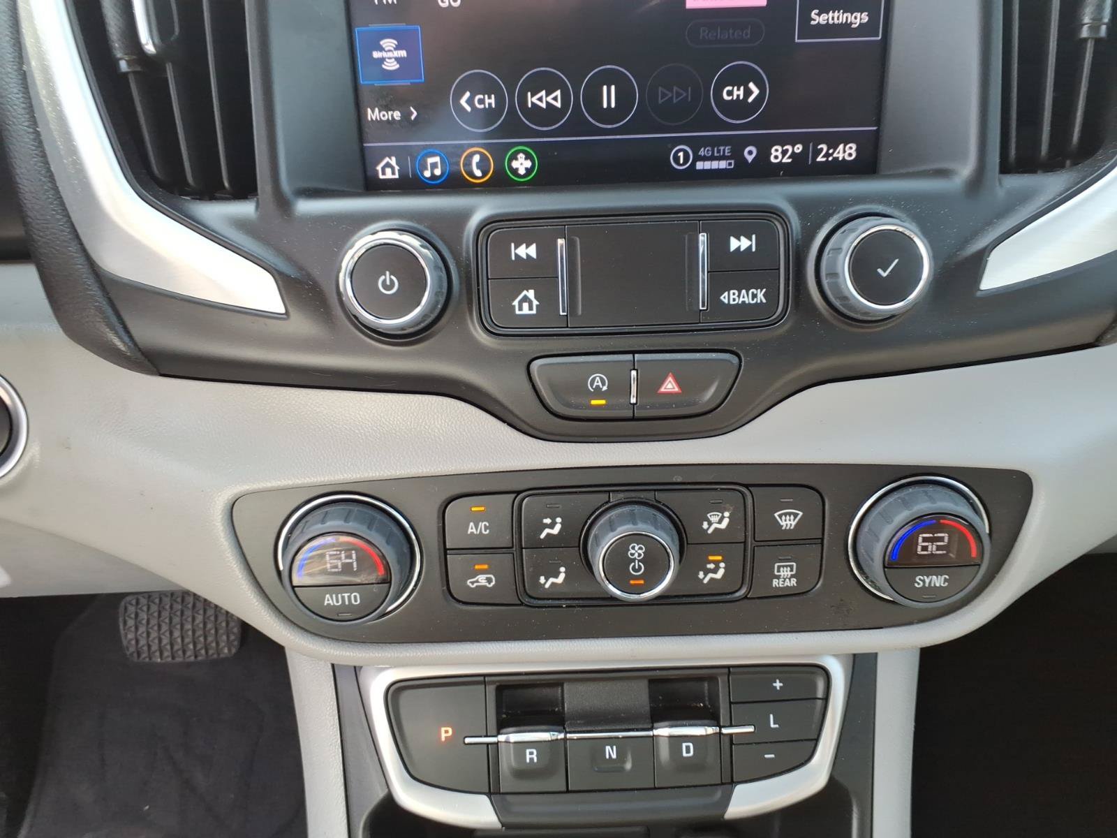Used 2023 GMC Terrain SLT FWD image 14