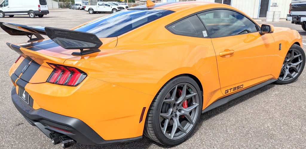 New 2026 Ford Mustang GT Premium w/ GT Performance Package RWD image 3