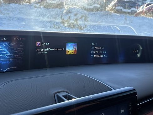 Certified 2024 Lincoln Nautilus Black Label image 15