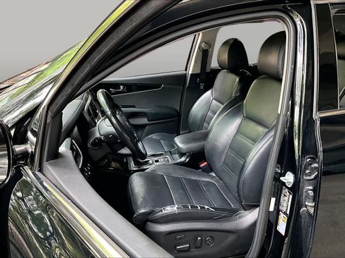 Used 2019 Kia Sorento SX w/ SX Touring Package AWD/4WD image 7