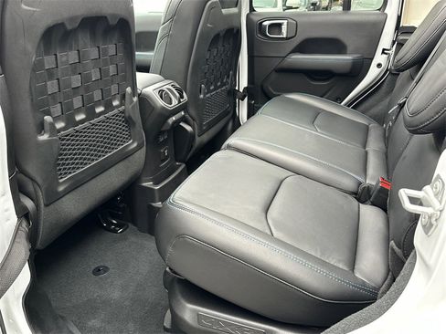 Used 2023 Jeep Wrangler Unlimited Rubicon 4xe w/ Steel Bumper Group image 15