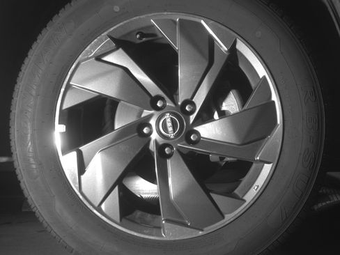 Used 2025 Nissan Rogue SV FWD image 13