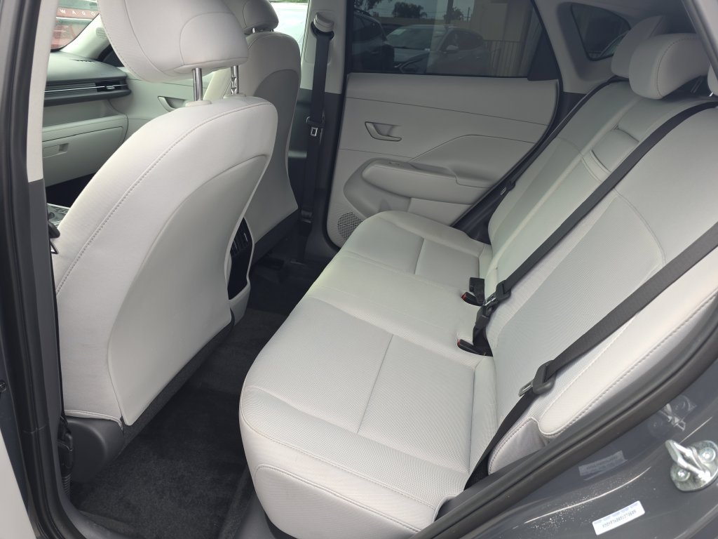 Used 2025 Hyundai Kona SEL FWD image 22