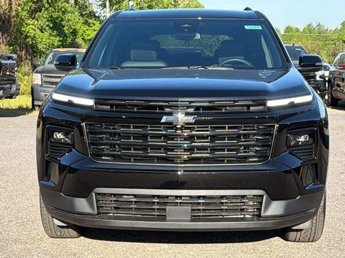 New 2026 Chevrolet Traverse LT w/ Midnight/Sport Edition image 2