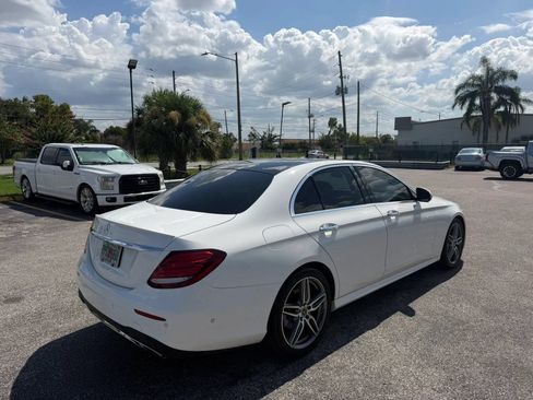 Used 2019 Mercedes-Benz E 300 w/ Premium 1 Package image 4
