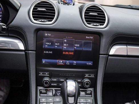 Used 2025 Porsche 718 Boxster S image 26