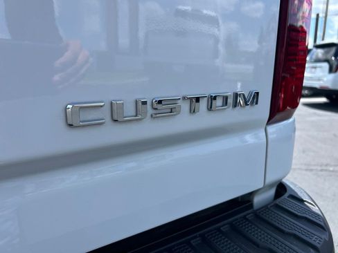 Used 2025 Chevrolet Silverado 2500 Custom w/ Custom Value Package AWD/4WD image 15