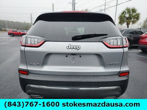 Used 2020 Jeep Cherokee Limited image 8