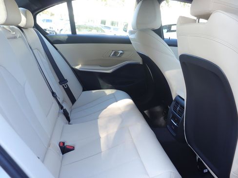 New 2026 BMW 330i Sedan w/ M Sport Package image 18