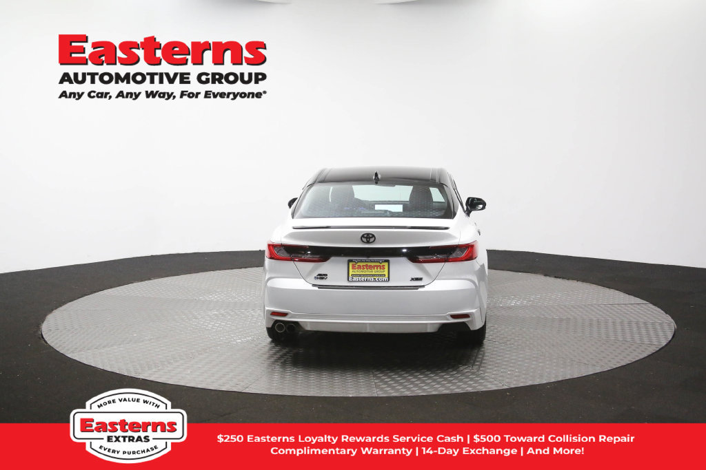 Used 2025 Toyota Camry XSE AWD/4WD image 34