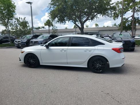 Used 2024 Honda Civic Sport image 7