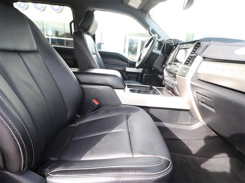 Certified 2020 Ford F250 Lariat w/ Lariat Ultimate Package image 12