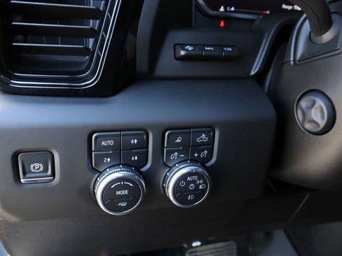 Certified 2026 GMC Sierra 1500 AT4 w/ AT4 Premium Package image 12