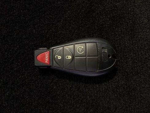 Used 2012 Jeep Grand Cherokee Laredo image 29