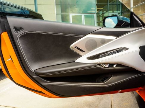 Used 2022 Chevrolet Corvette Stingray Premium Conv w/ Z51 Performance Package RWD image 35
