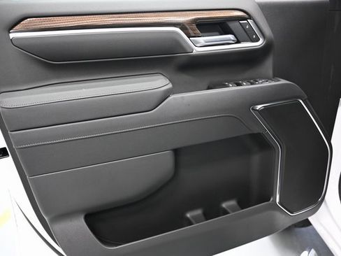 New 2026 Chevrolet Silverado 2500 LT w/ Z71 Chrome Sport Edition image 24