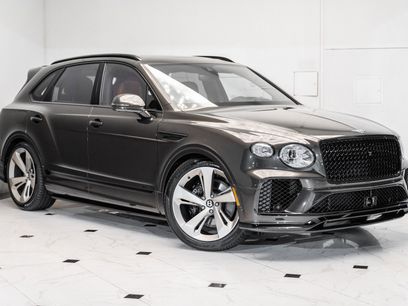 New 2025 Bentley Bentayga