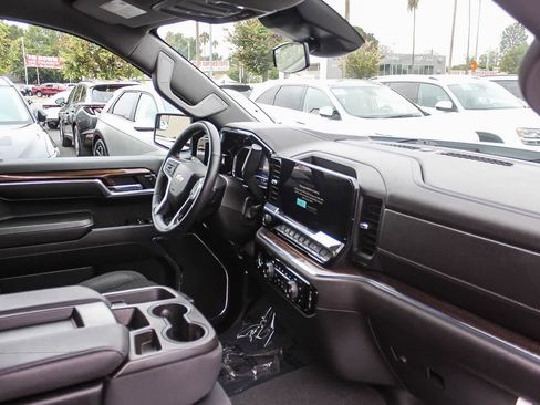 Used 2023 Chevrolet Silverado 1500 LT w/ Protection Package RWD image 22