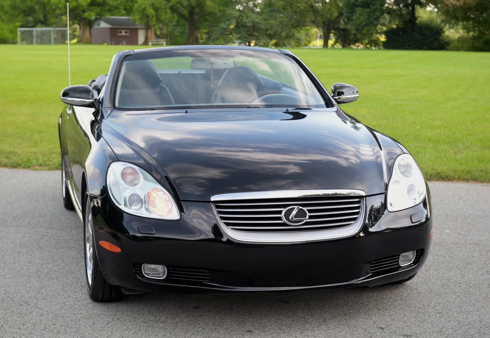 Used 2002 Lexus SC 430 Convertible RWD image 5