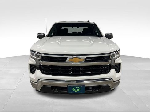 Certified 2024 Chevrolet Silverado 1500 LT w/ Z71 Off-Road Package AWD/4WD image 4