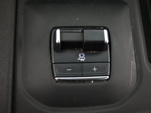 Used 2024 GMC Sierra 3500 AT4 w/ AT4 Premium Plus Package AWD/4WD image 29
