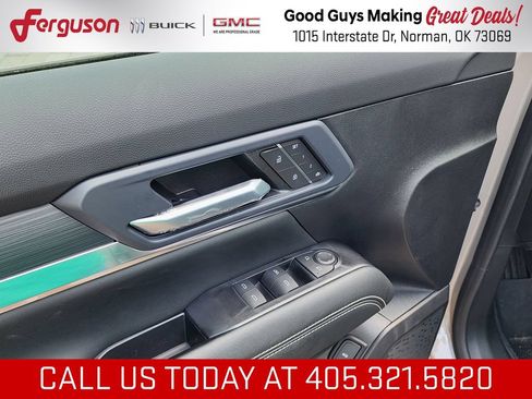 New 2027 GMC Terrain Elevation w/ Elevation Premium Package FWD image 13
