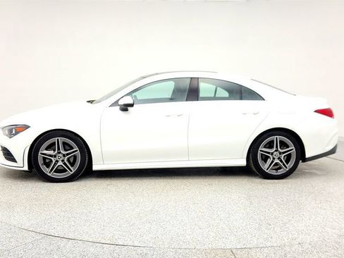 Used 2022 Mercedes-Benz CLA 250 4MATIC image 8