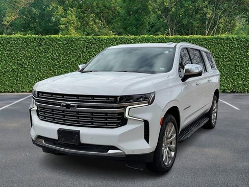 Used 2021 Chevrolet Suburban Premier w/ Premium Package image 6