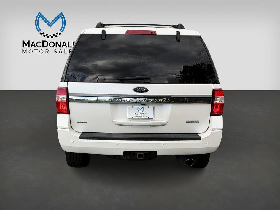 Used 2017 Ford Expedition XLT w/ Equipment Group 202A RWD image 4