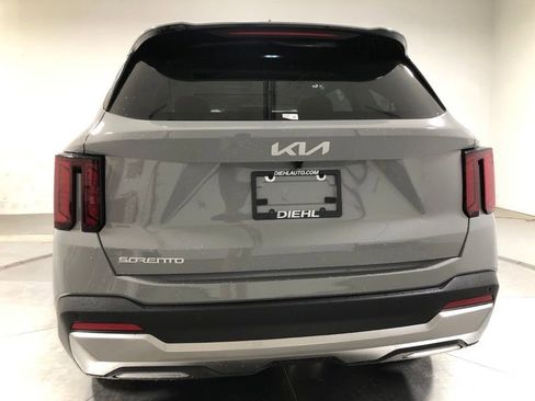 New 2026 Kia Sorento S w/ S Panoramic Sunroof Package image 6