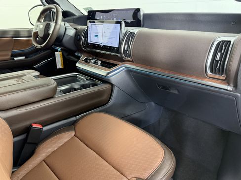 New 2025 Ford Expedition King Ranch image 10