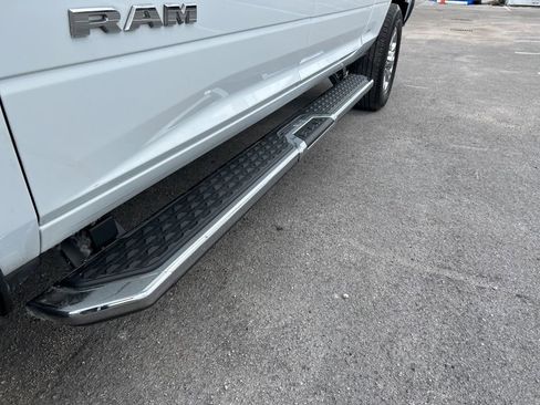 Used 2023 RAM 2500 Big Horn w/ Level 1 Equipment Group image 17