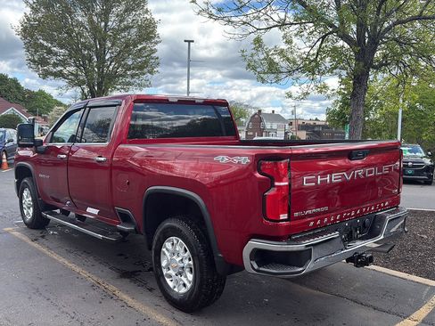 Certified 2024 Chevrolet Silverado 2500 LTZ w/ LTZ Convenience Package AWD/4WD image 5
