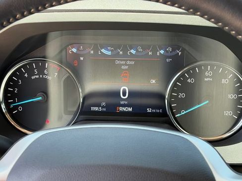 Used 2023 Ford Expedition XLT AWD/4WD image 23