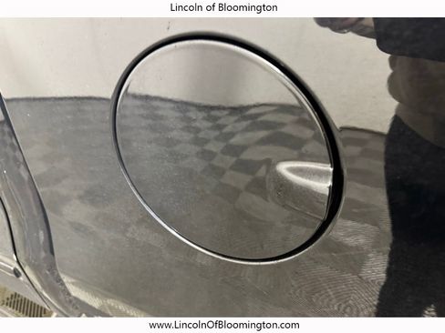 Used 2017 GMC Sierra 1500 SLE w/ SLE Value Package image 25