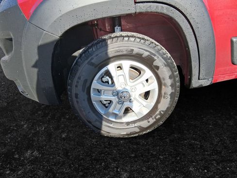 New 2026 RAM ProMaster 2500 w/ Quick Order Package 22G SLT image 15