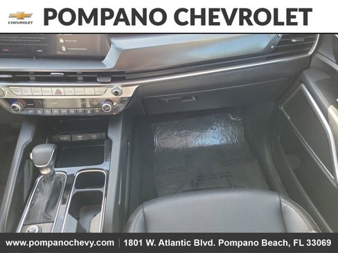 Used 2023 Kia Telluride LX image 16