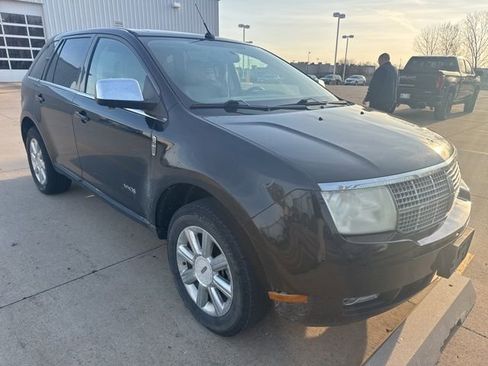 Used 2008 Lincoln MKX AWD image 3