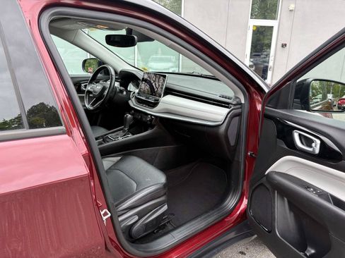 Used 2022 Jeep Compass Limited AWD/4WD image 22