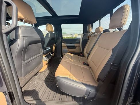 Used 2021 Ford F150 Lariat image 19