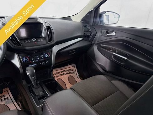 Used 2018 Ford Escape SE w/ SE SYNC Package AWD/4WD image 22