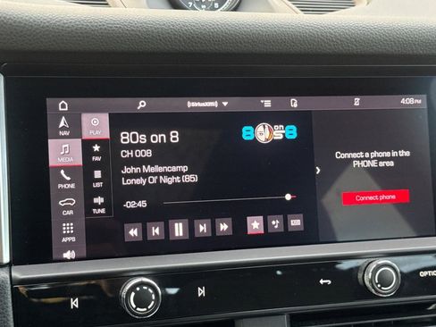 Used 2024 Porsche Macan image 18